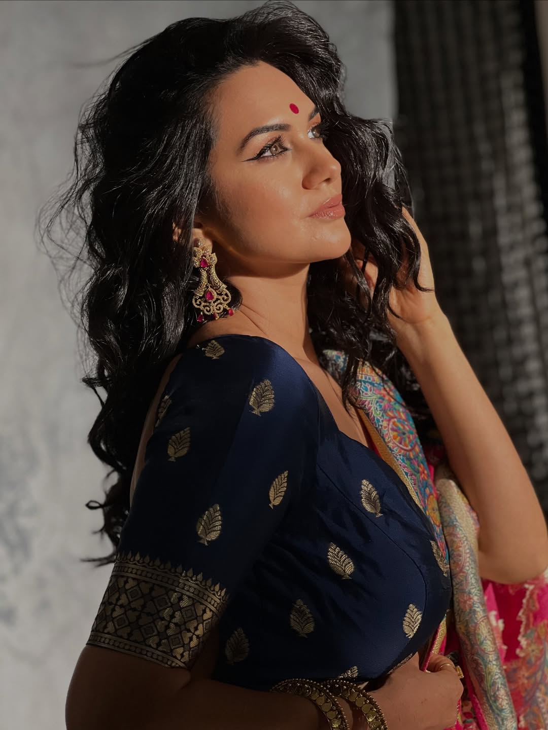 Akanksha Chamola Biography