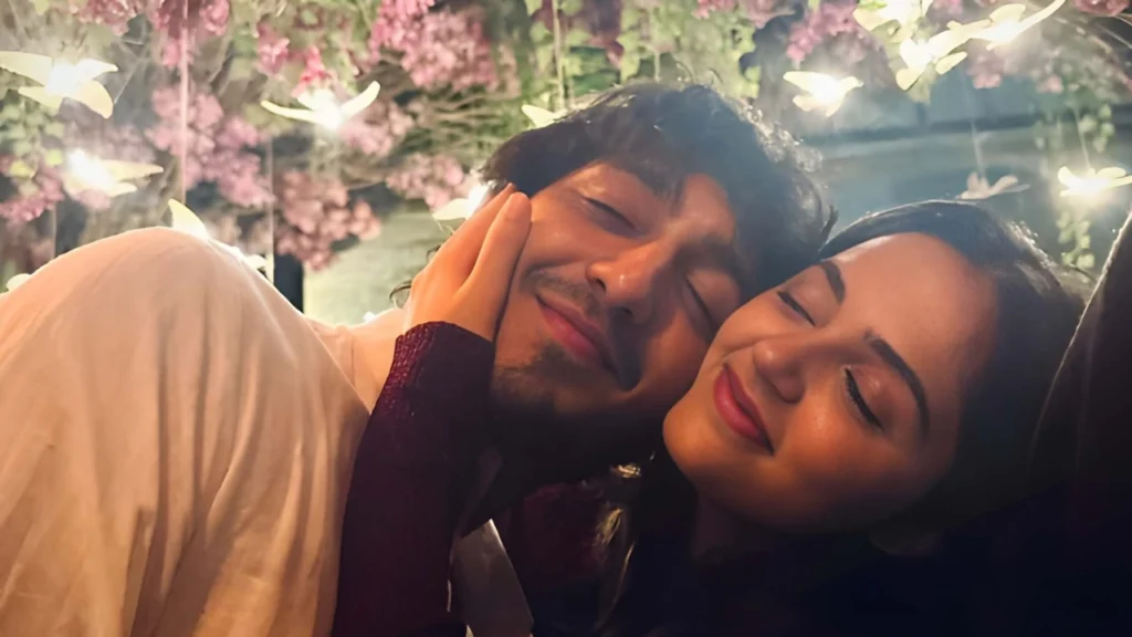 HD Saiyaara Movie Heroine Photos