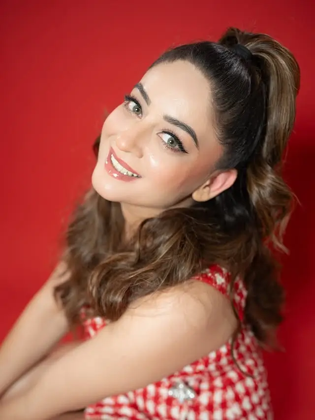 Mahhi Vij