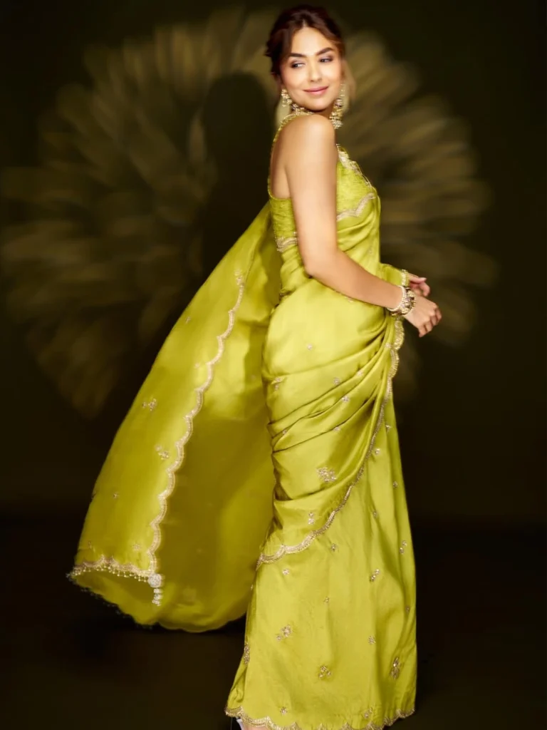 Mrunal Thakur Ragalahari Actress 