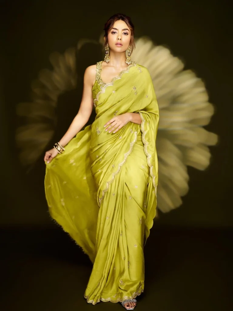 Mrunal Thakur photos