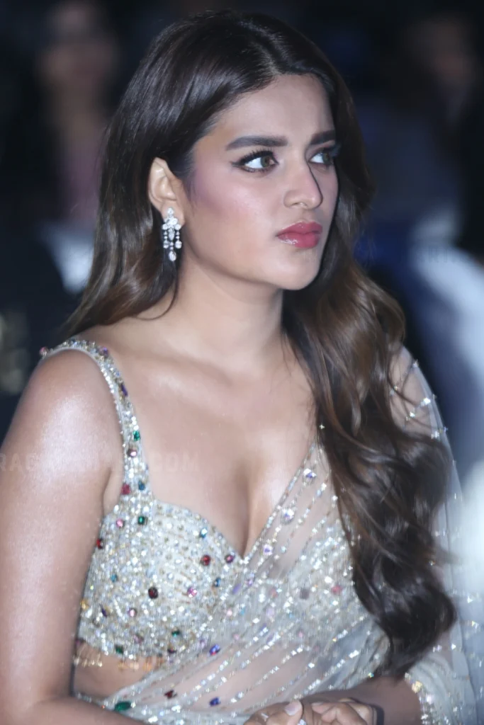 NidhhiAgerwal