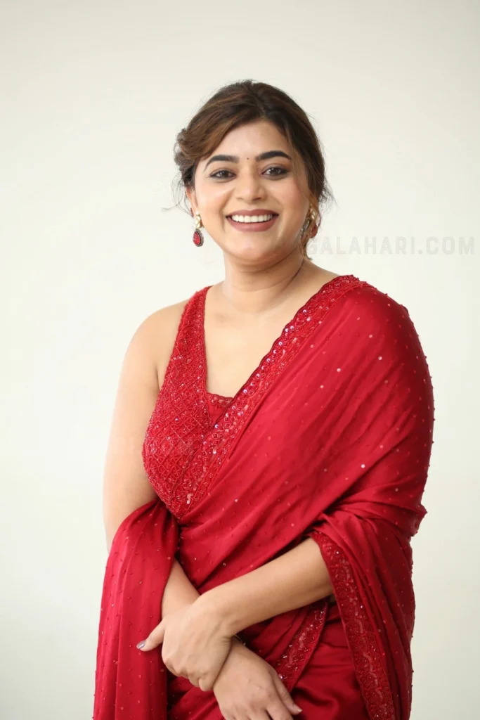Yamini Bhaskar Photos