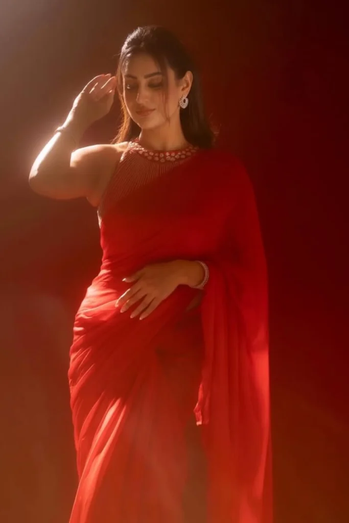 Archana Iyer hd stills in saree