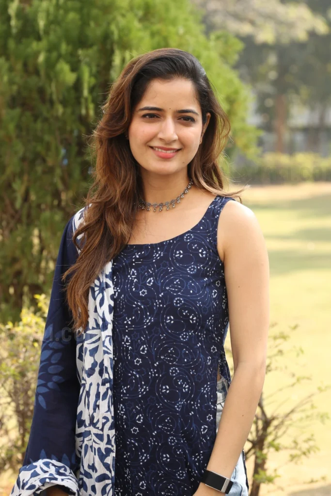 Ashika Ranganath Stuns photos
