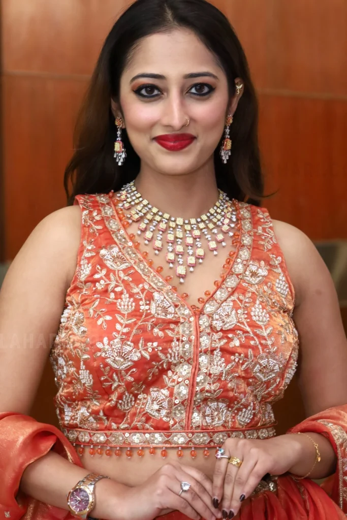 Heena Sheikh stills
