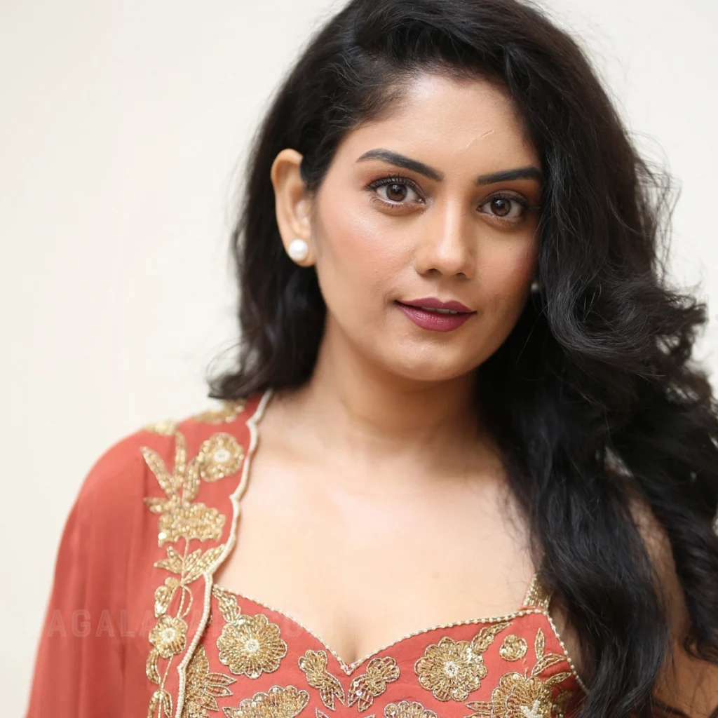 Karuna Bhushan Latest Stills