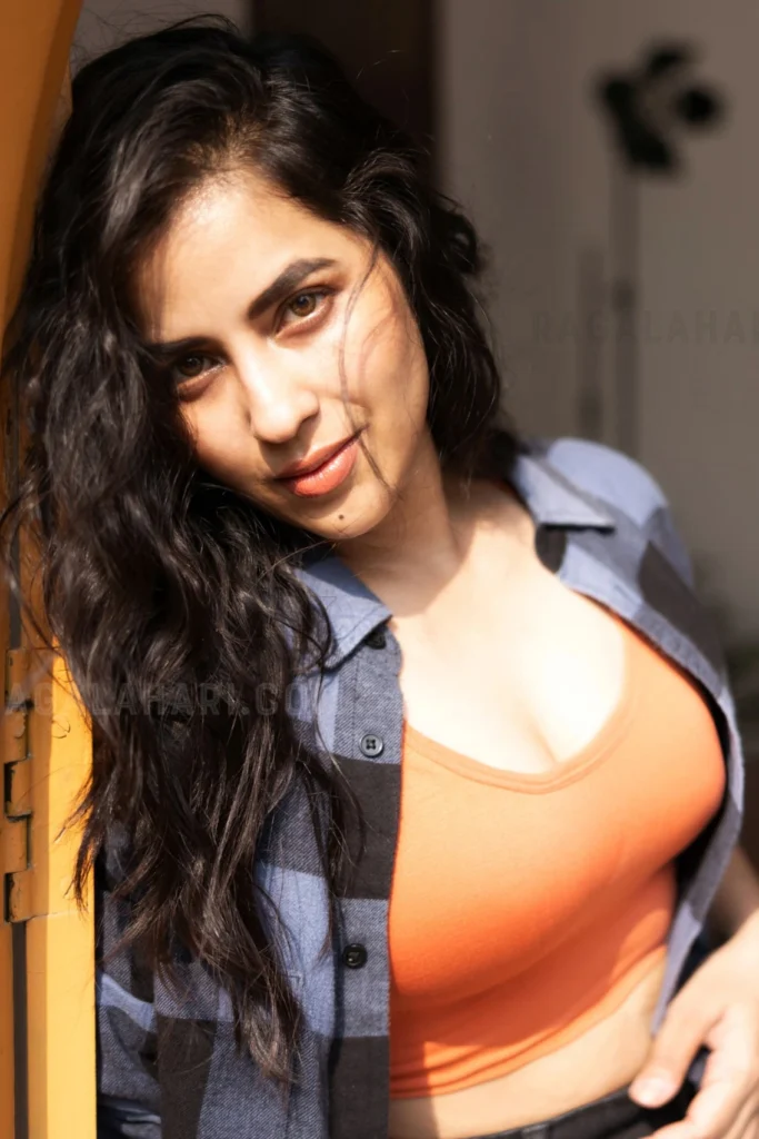 Komalee Prasad hd pics