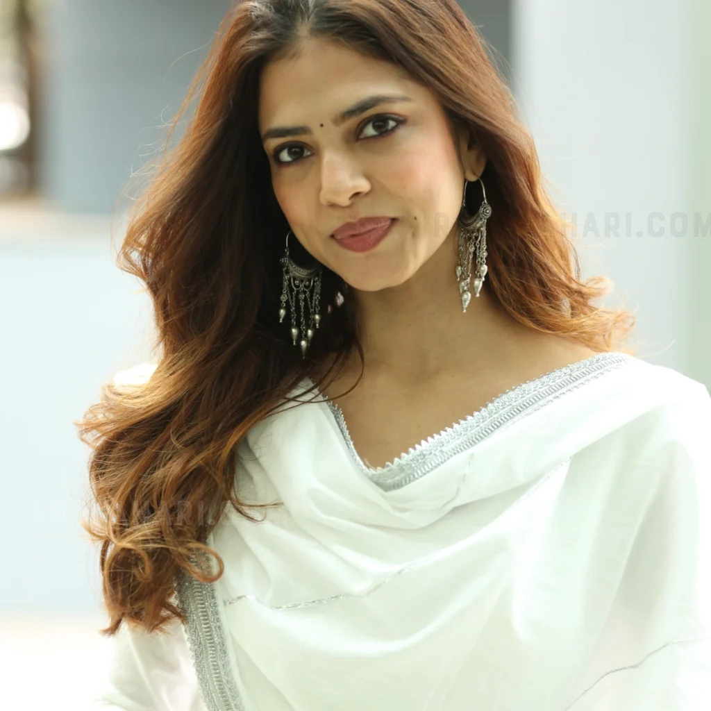 Malavika Mohanan white suit pics