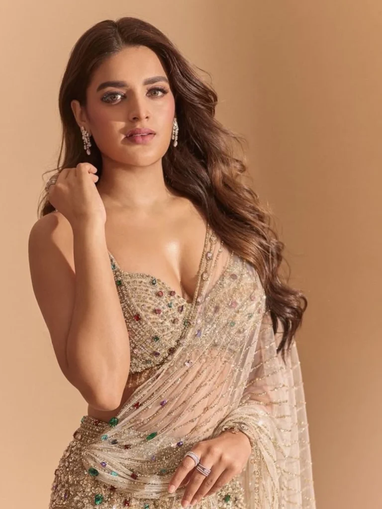 Nidhhi Agerwal images