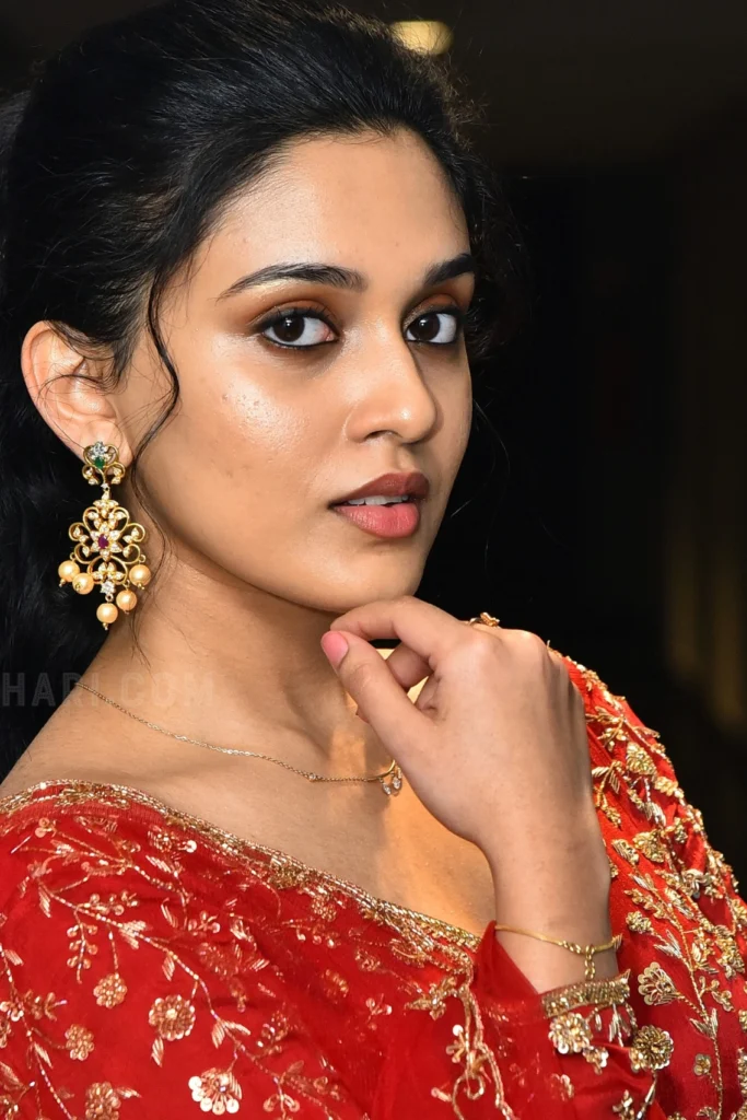 Nidhi Pradeep photos