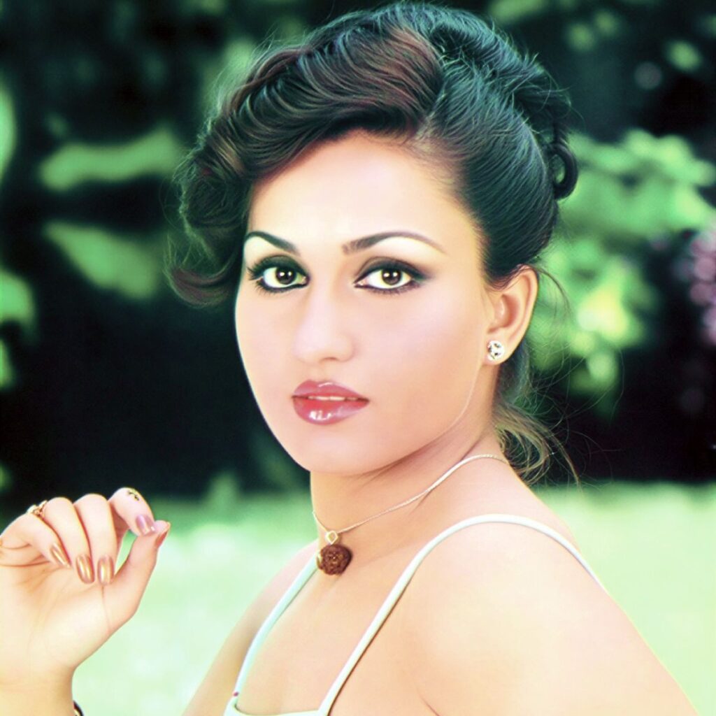 Reena Roy Cute