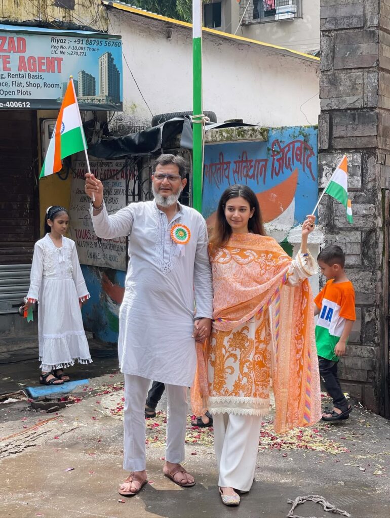 Sahar Yunus Shaikh Family