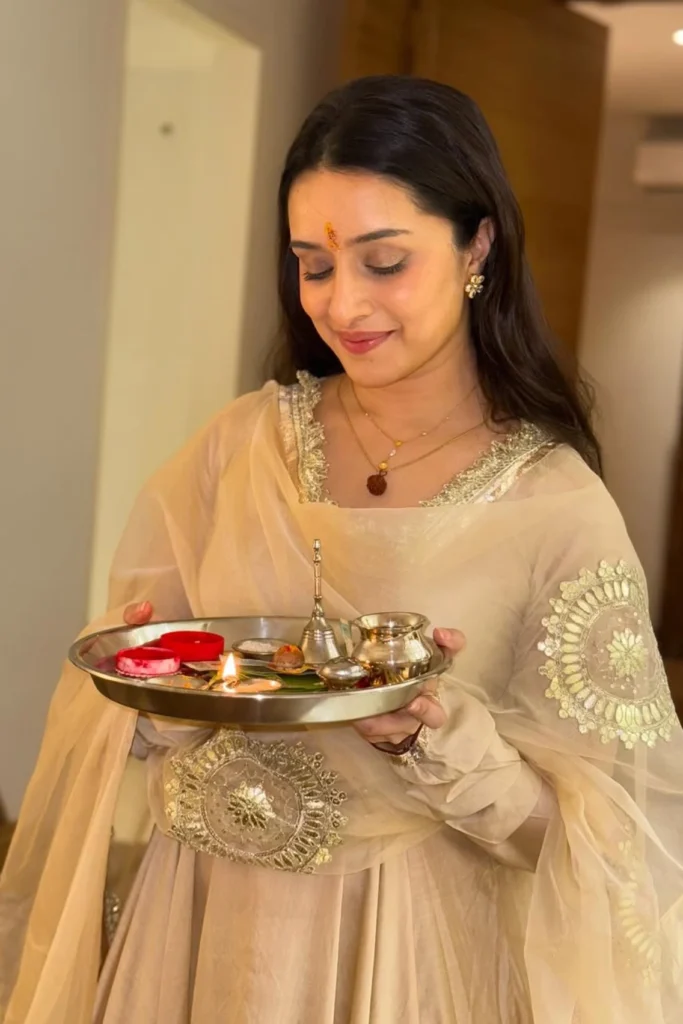 Shraddha Kapoor diwali photo