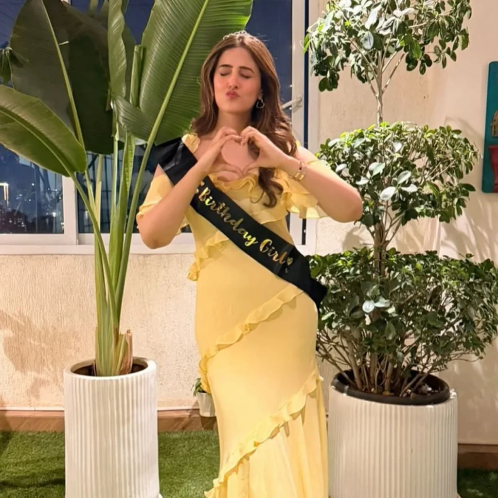 nupur sanon birthday