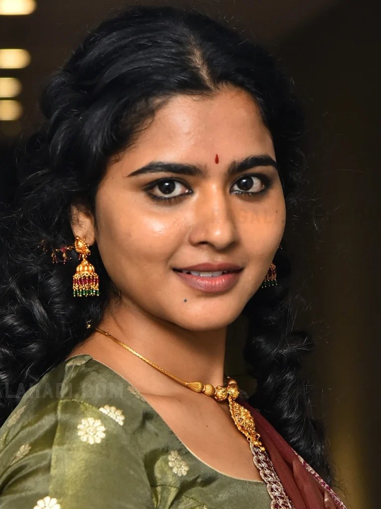 Deepa Balu HD Images