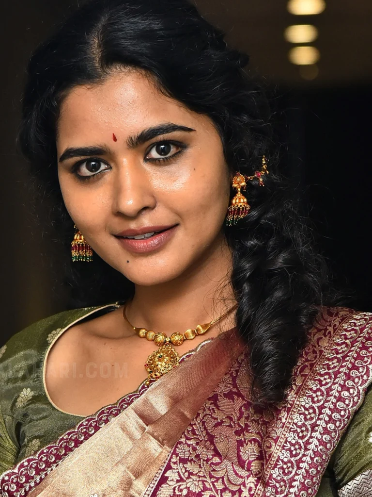Deepa Balu hd pic