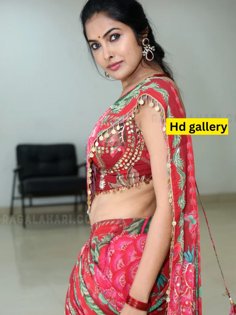 Divi Vadthya Fashion