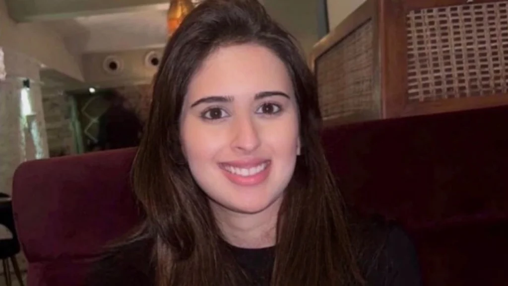 Saaniya Chandhok Biography