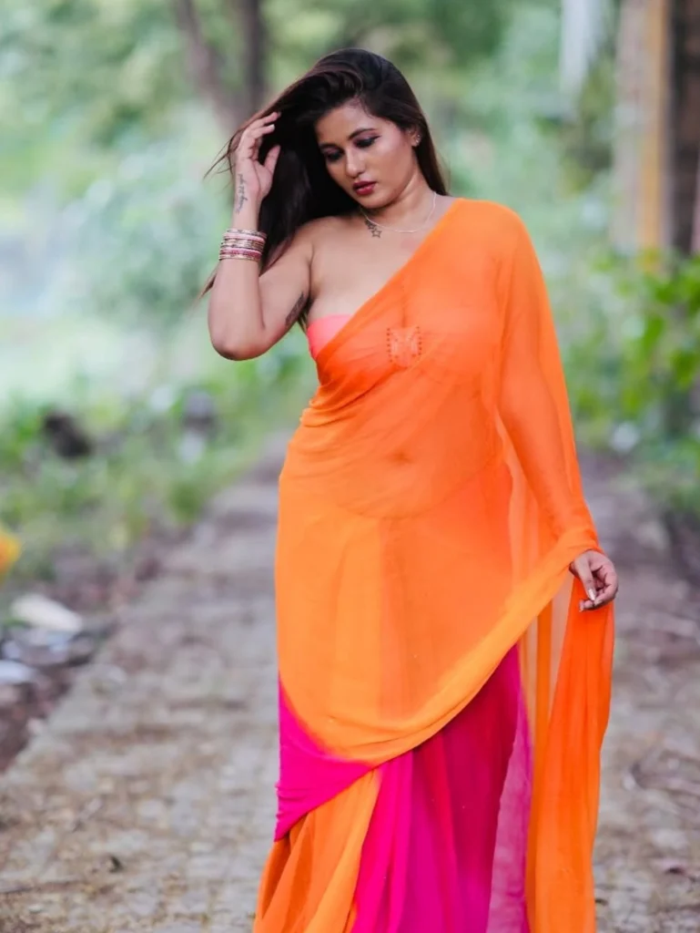 Shital Shaw saree photo